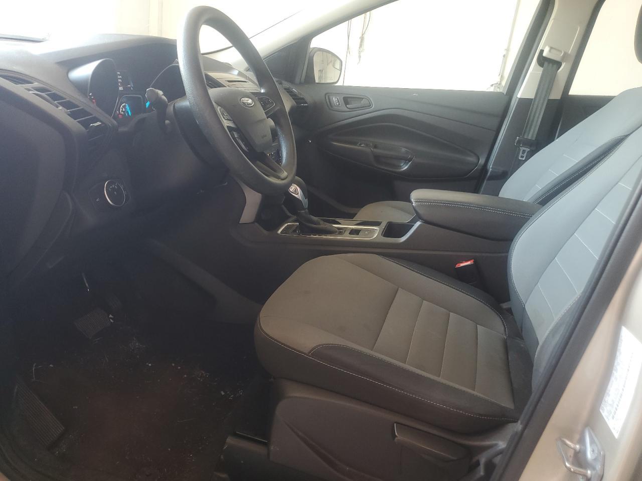 2018 Ford Escape S - Фото 7