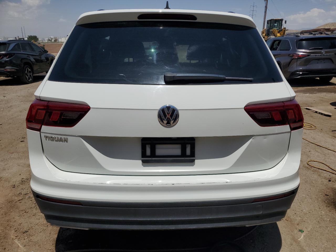 2020 Volkswagen Tiguan S - Image 6