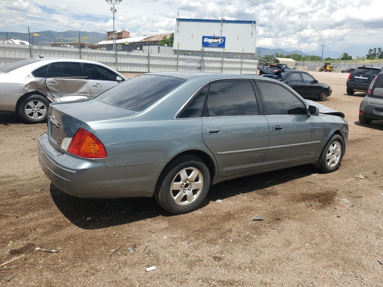 2000 Toyota Avalon Xl - Image 3