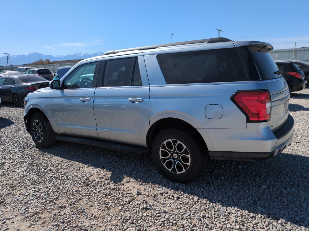 2023 Ford Expedition Max Xlt - Фото 2