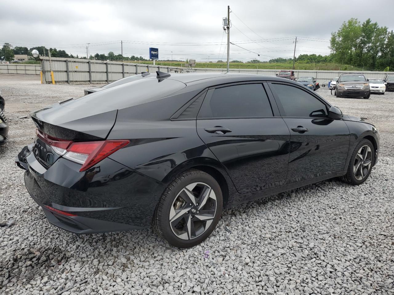 2023 Hyundai Elantra Sel - Фото 3