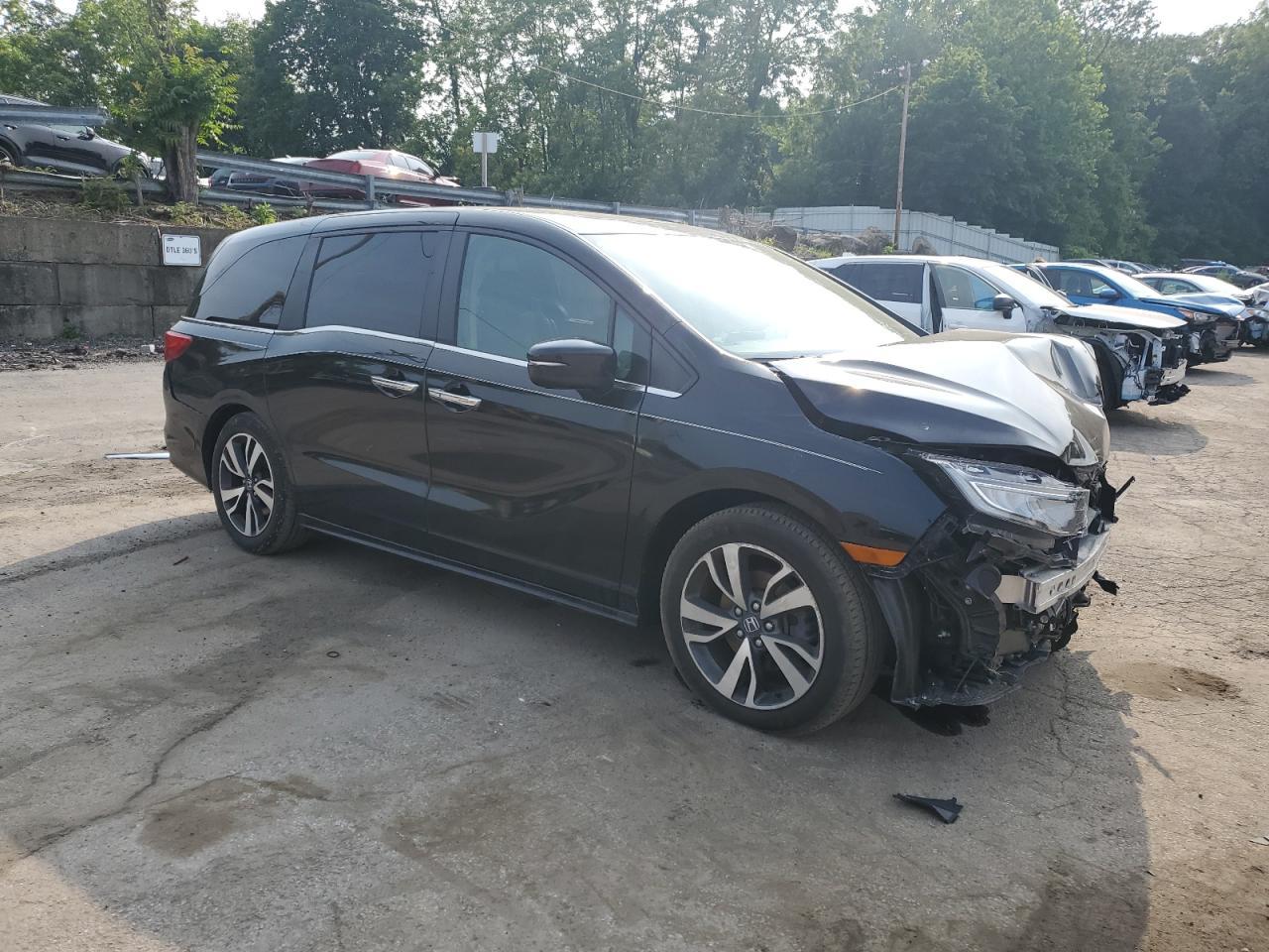 2021 Honda Odyssey Touring - Фото 4
