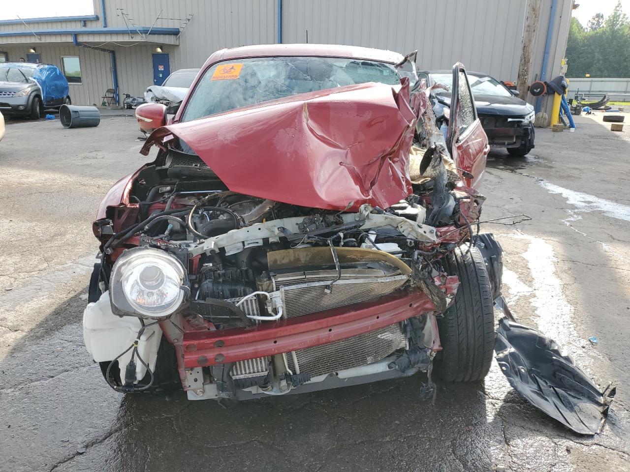 2015 Nissan Juke S - Фото 5