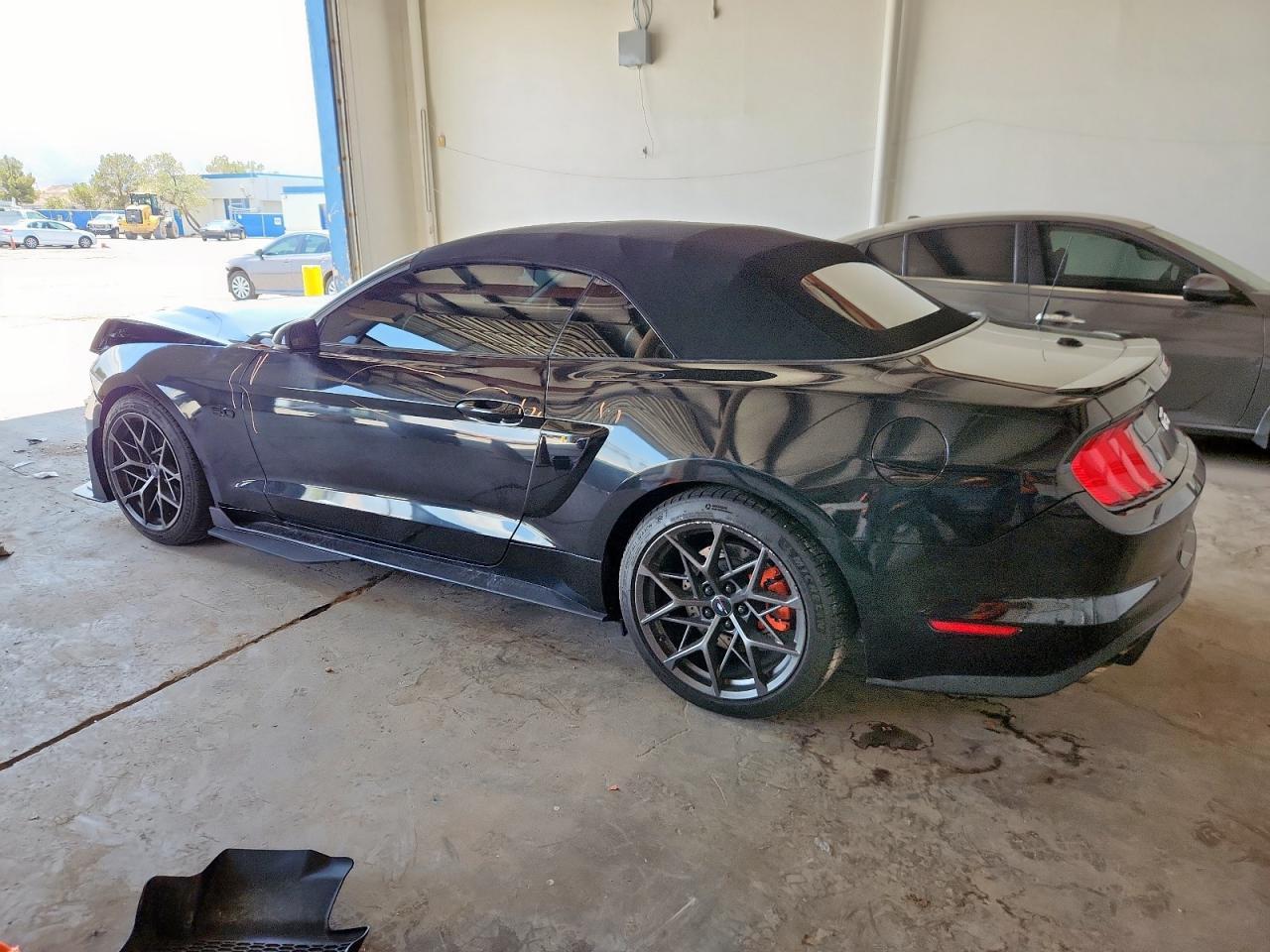 2019 Ford Mustang Gt - Image 2