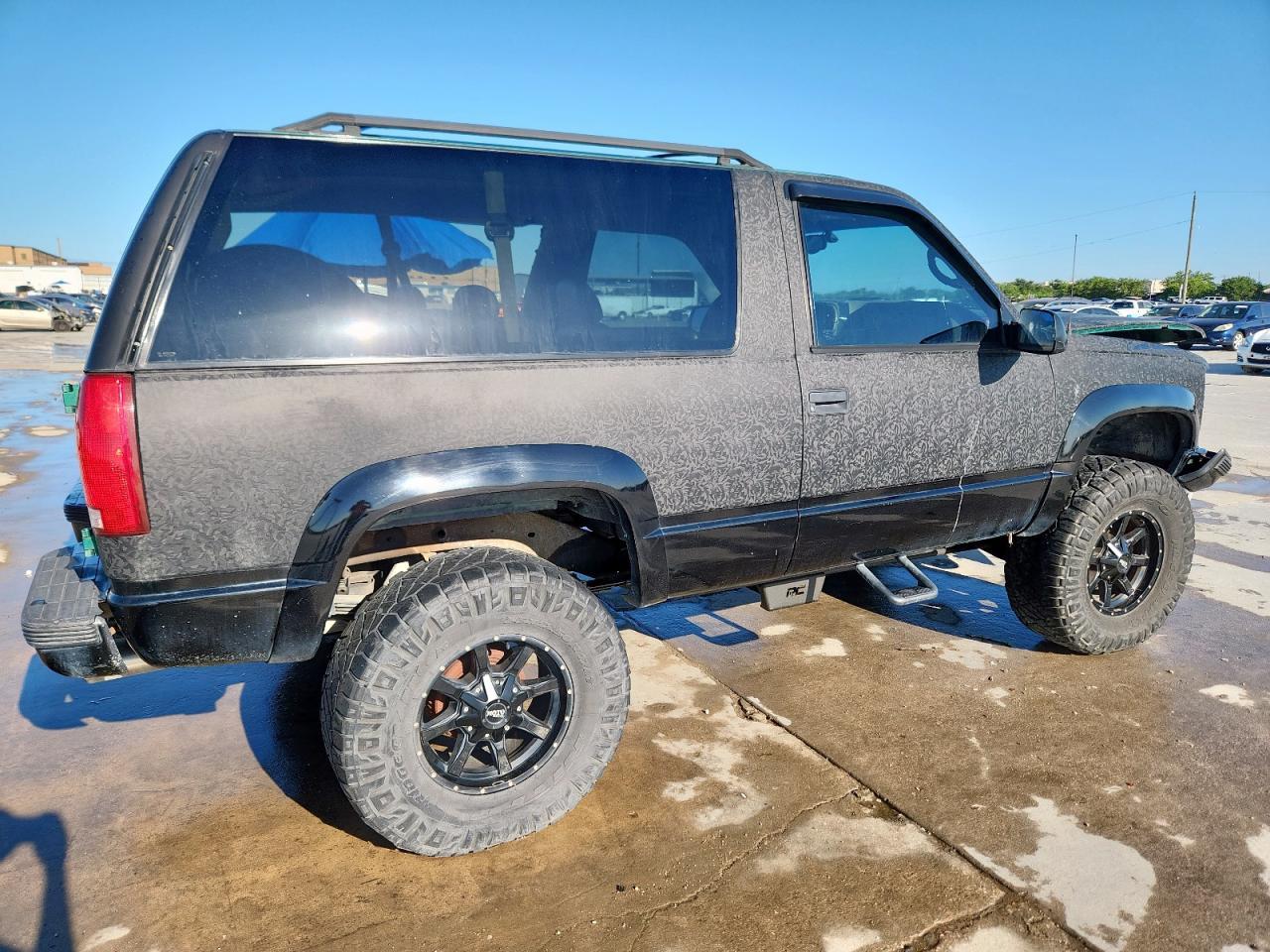 1999 Chevrolet Tahoe K1500 - Фото 3