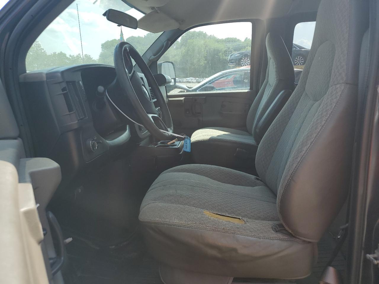 2009 Chevrolet Express G1500 - Фото 7