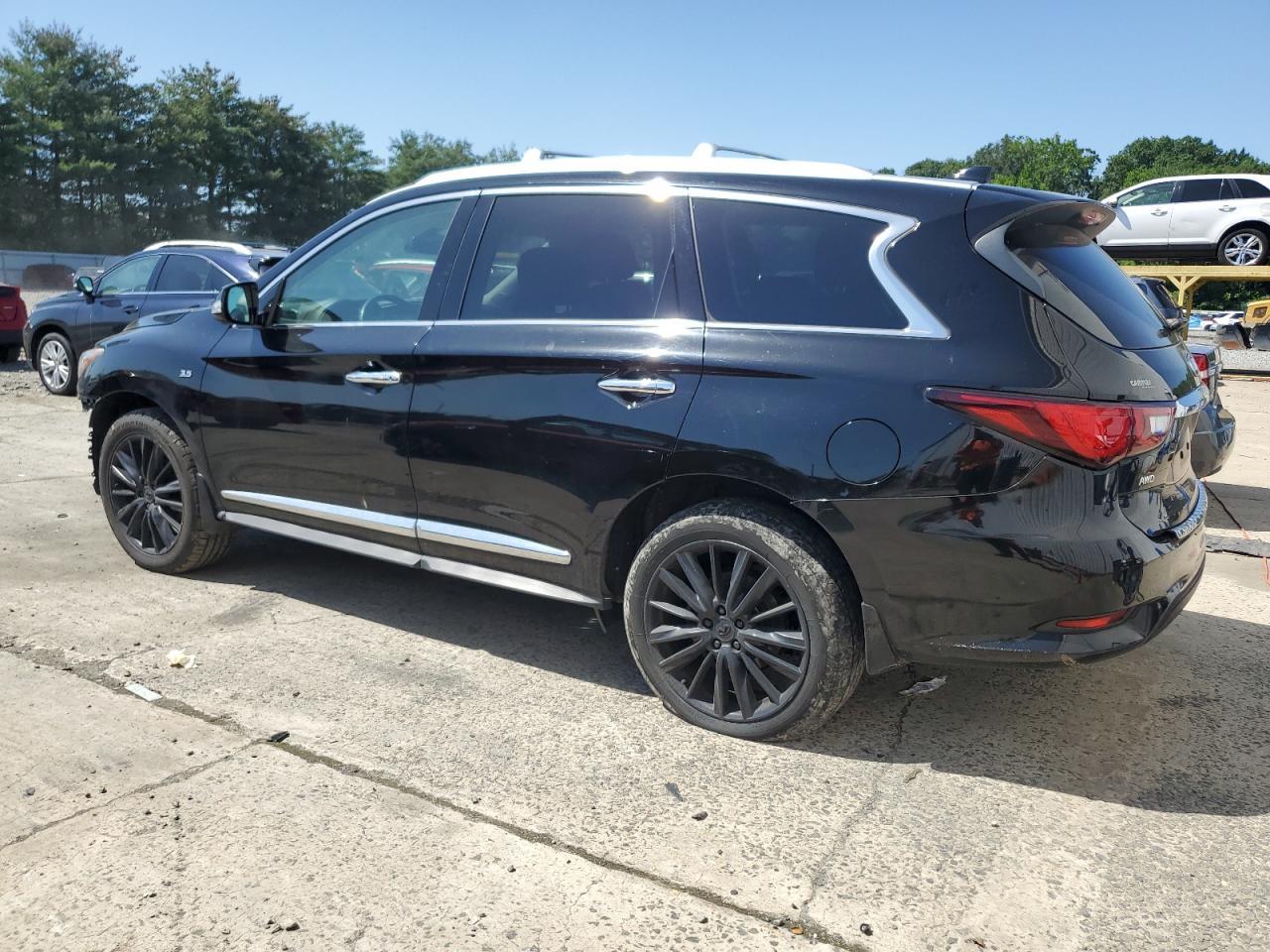 2019 Infiniti Qx60 Luxe - Фото 2