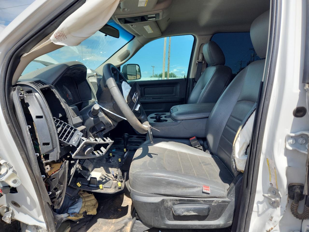 2018 Ram 2500 St - Image 7