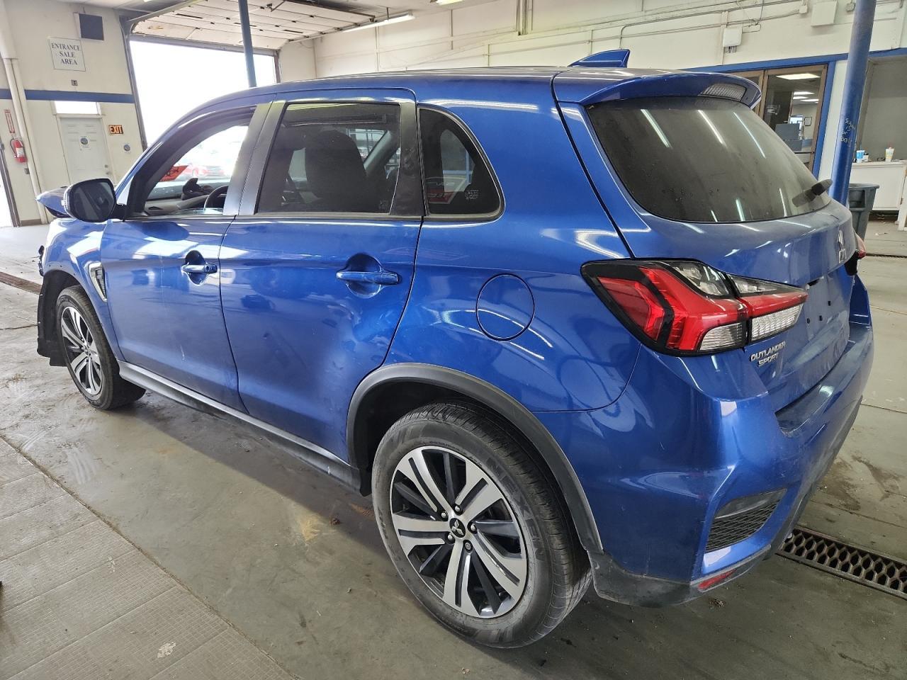 2023 Mitsubishi Outlander Sport S/Se - Фото 2