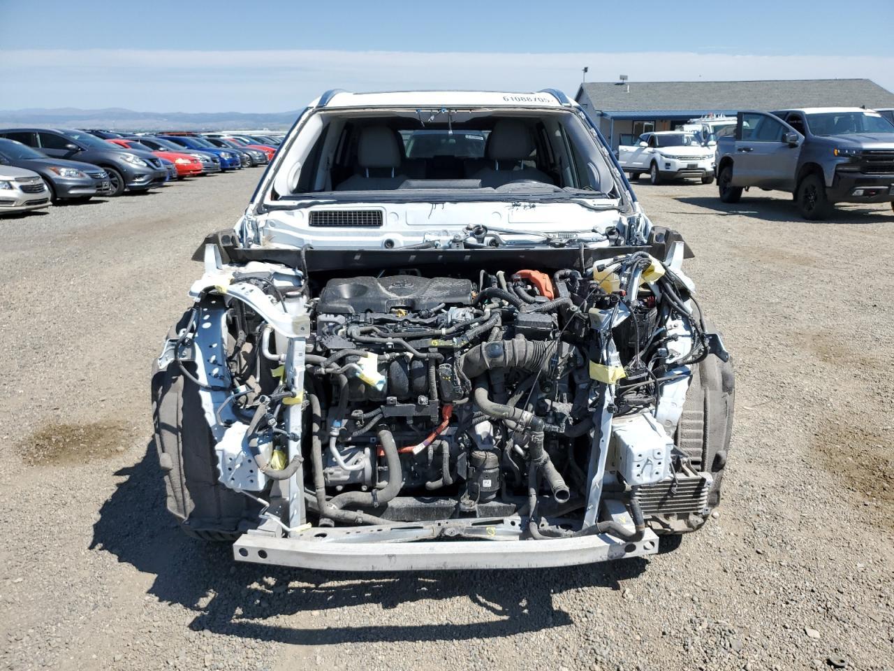 2021 Toyota Highlander Hybrid Platinum - Image 5