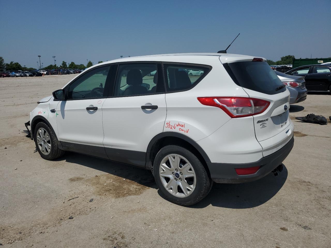 2016 Ford Escape S - Фото 2