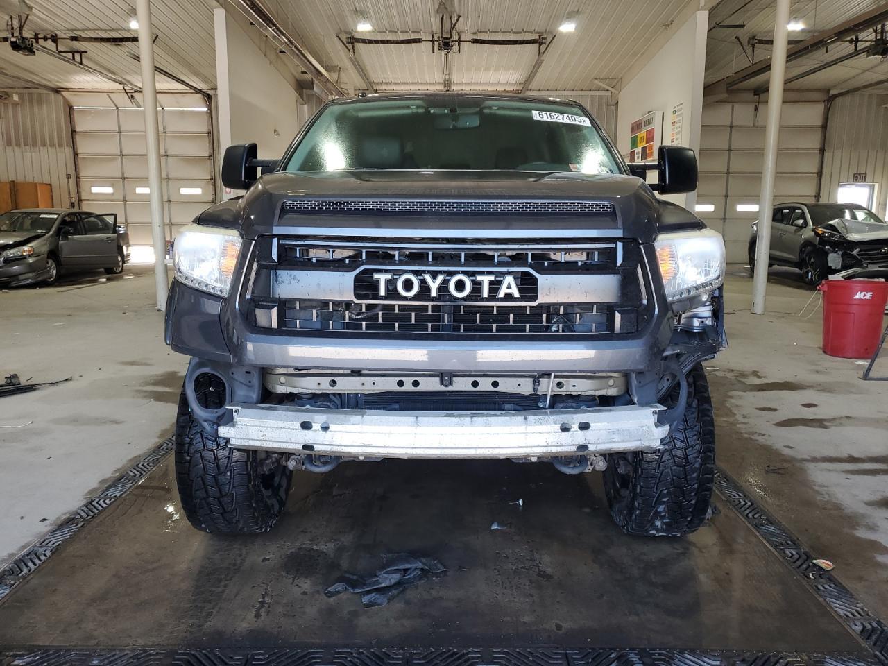 2015 Toyota Tundra Crewmax Sr5 - Фото 5