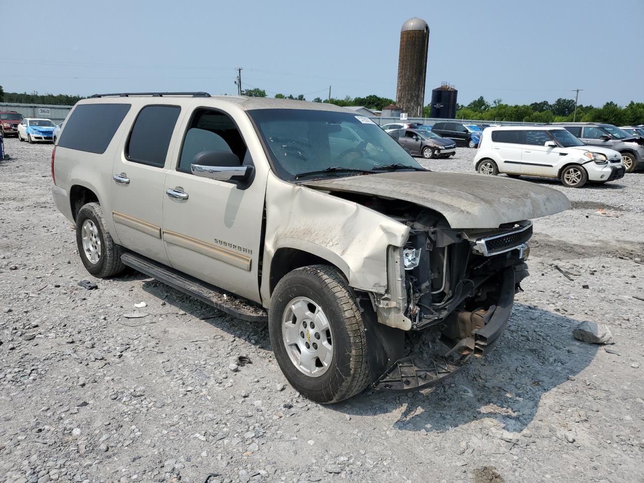 2010 Chevrolet Suburban C1500 Ls - Image 4