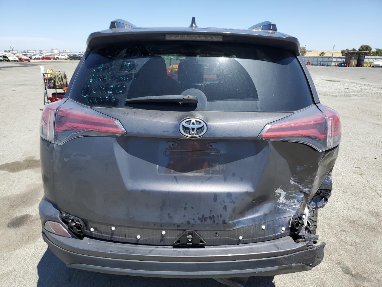 2017 Toyota Rav4 Le - Фото 6