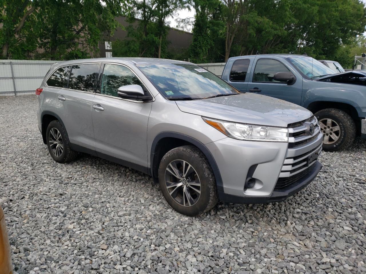 2019 Toyota Highlander Le - Image 4