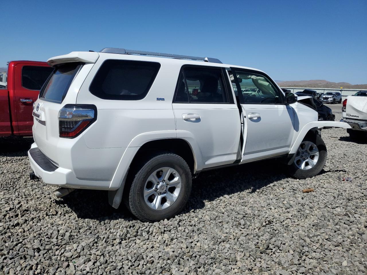 2016 Toyota 4Runner Sr5/Sr5 Premium - Фото 3