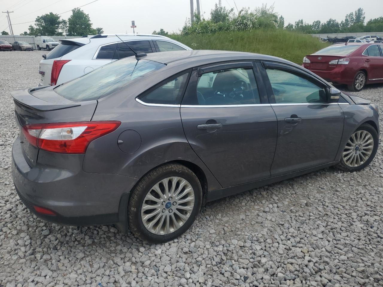 2012 Ford Focus Titanium - Image 3