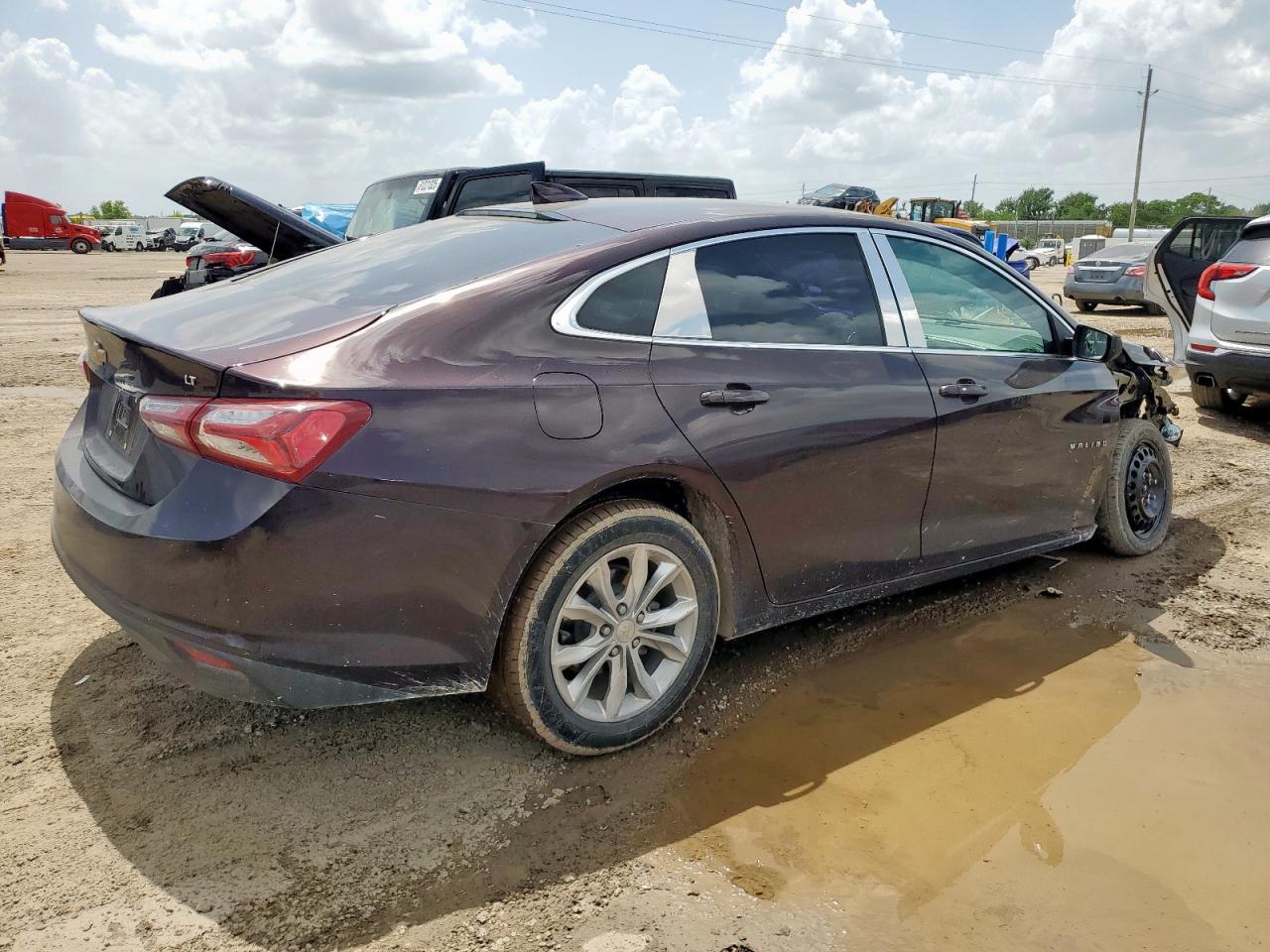 2020 Chevrolet Malibu Lt - Фото 3