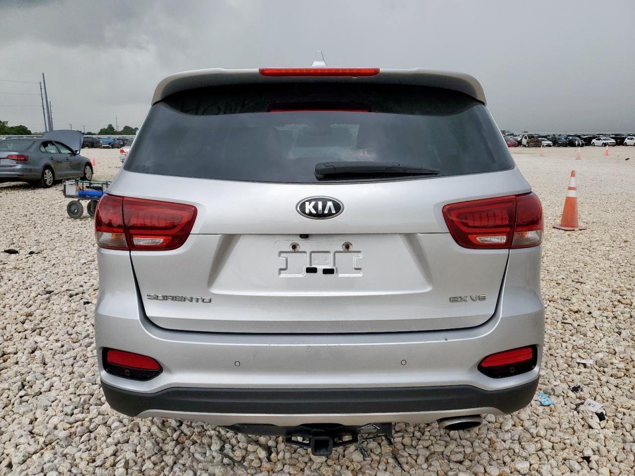 2019 Kia Sorento Ex - Image 6