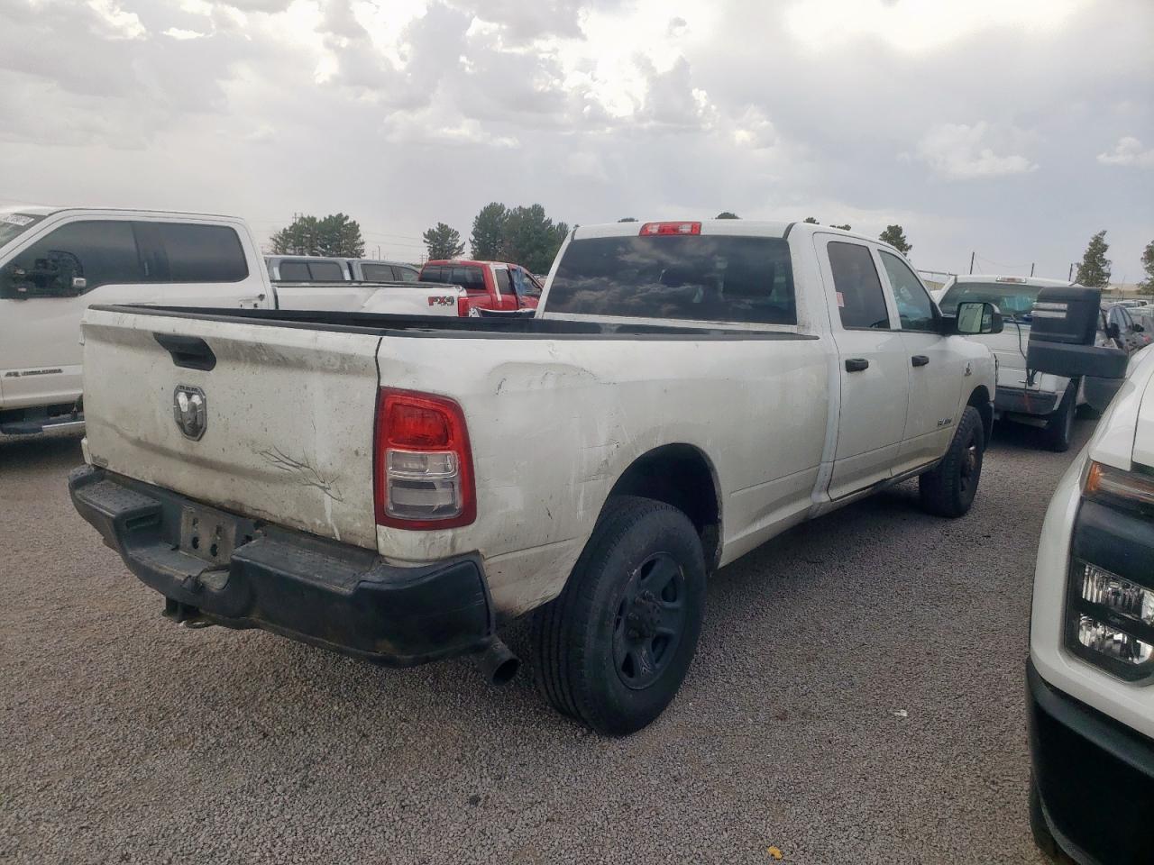 2020 Ram 3500 Tradesman - Фото 3