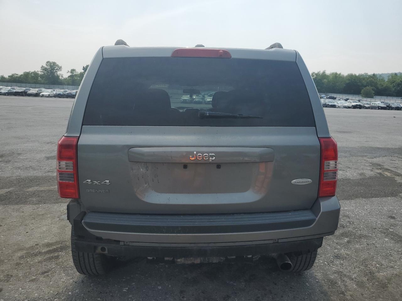 2012 Jeep Patriot Latitude - Image 6
