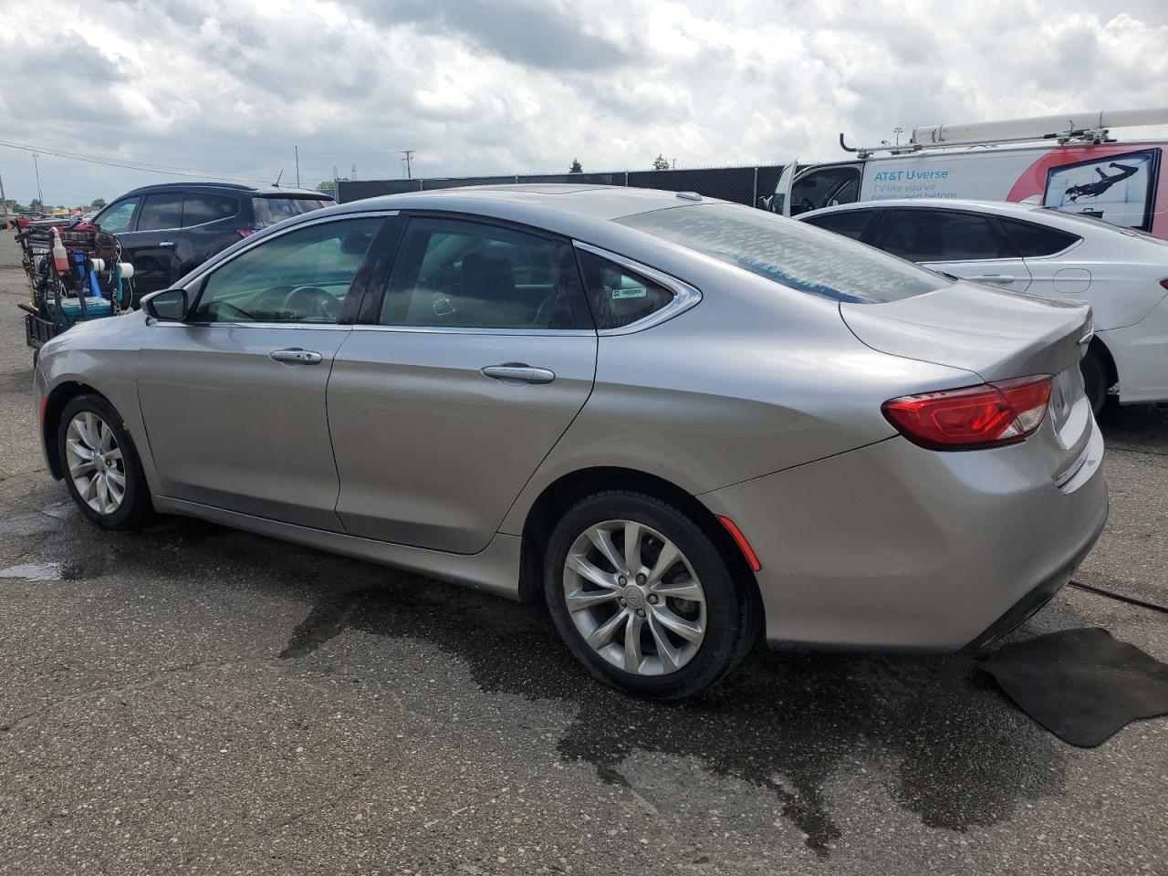 2015 Chrysler 200 C - Фото 2