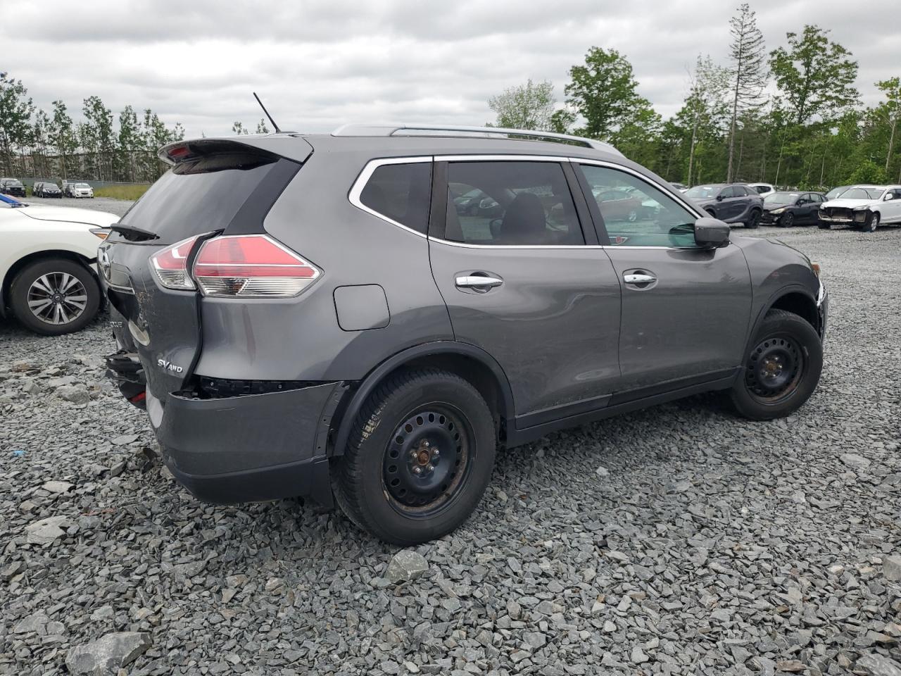 2016 Nissan Rogue S - Фото 3