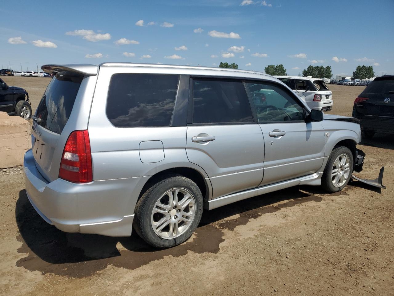 2004 Subaru Forester - Фото 3
