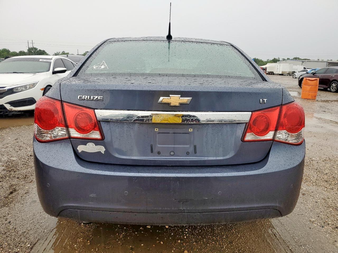 2013 Chevrolet Cruze Lt - Image 6