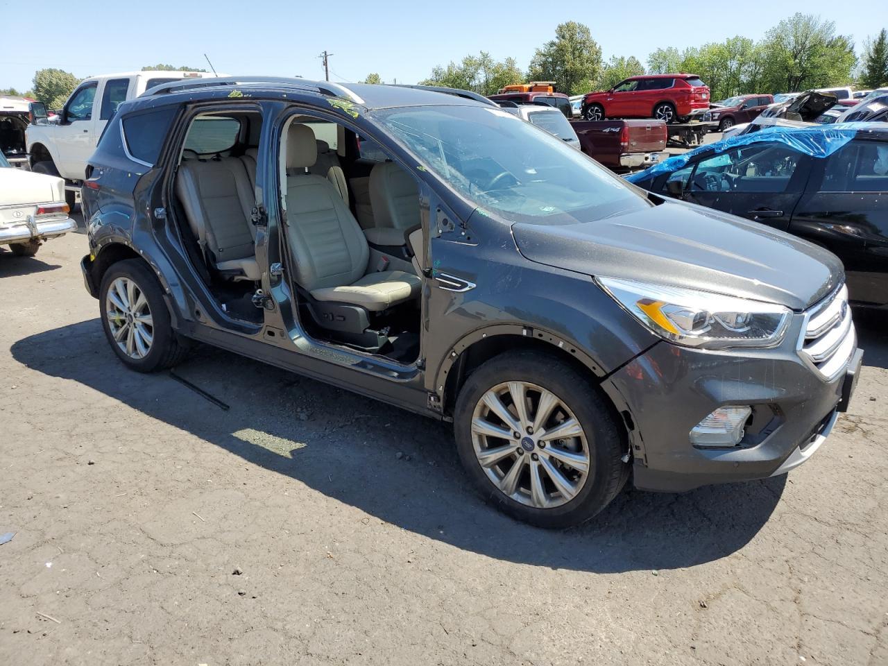 2018 Ford Escape Titanium - Фото 4