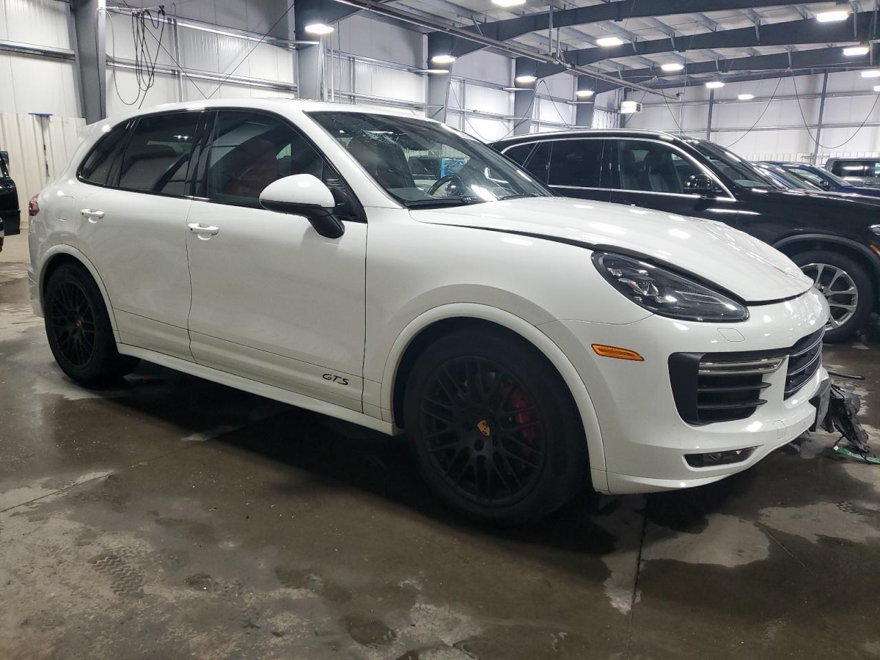 2017 Porsche Cayenne Gts - Фото 4