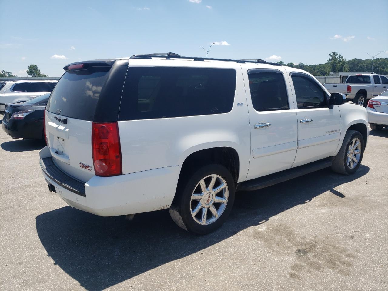 2007 GMC Yukon Xl K1500 - Фото 3
