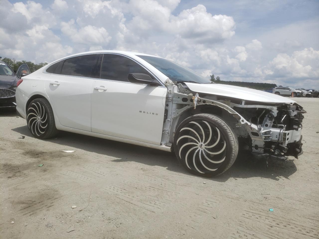 2019 Chevrolet Malibu Ls - Фото 4