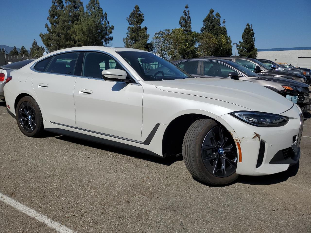 2024 BMW I4 Edrive 40 - Image 4
