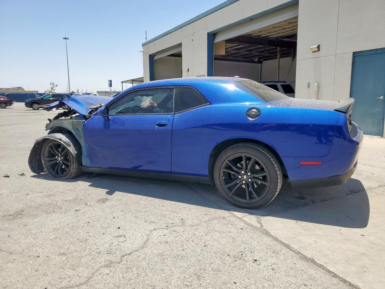 2018 Dodge Challenger Sxt - Image 2