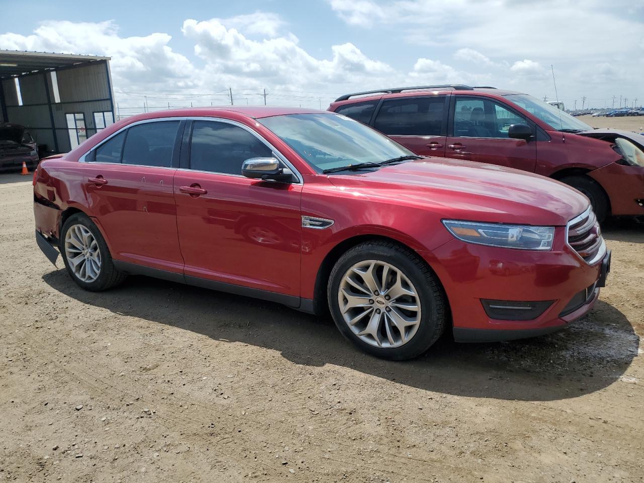 2015 Ford Taurus Limited - Image 4