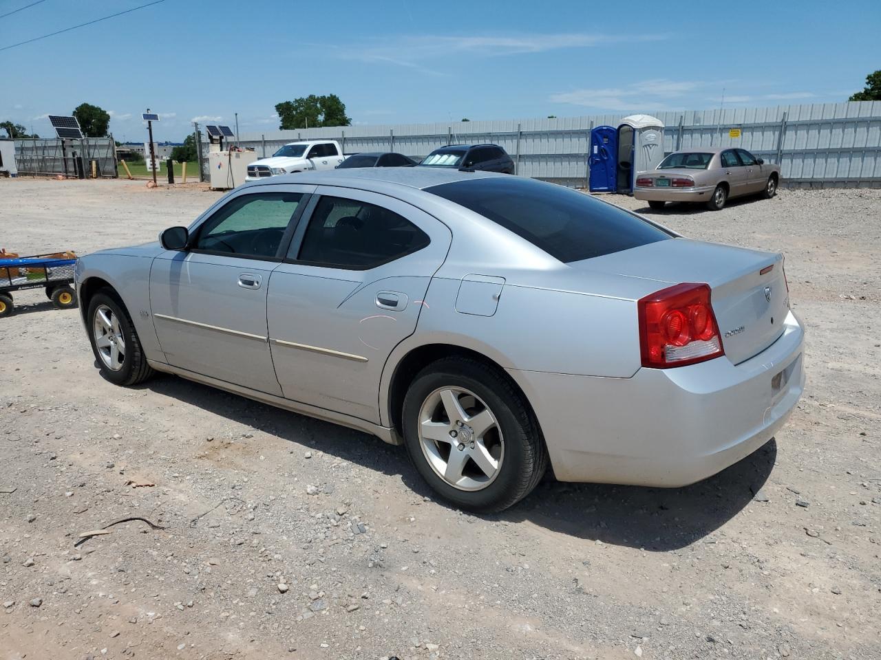 2010 Dodge Charger Sxt - Фото 2