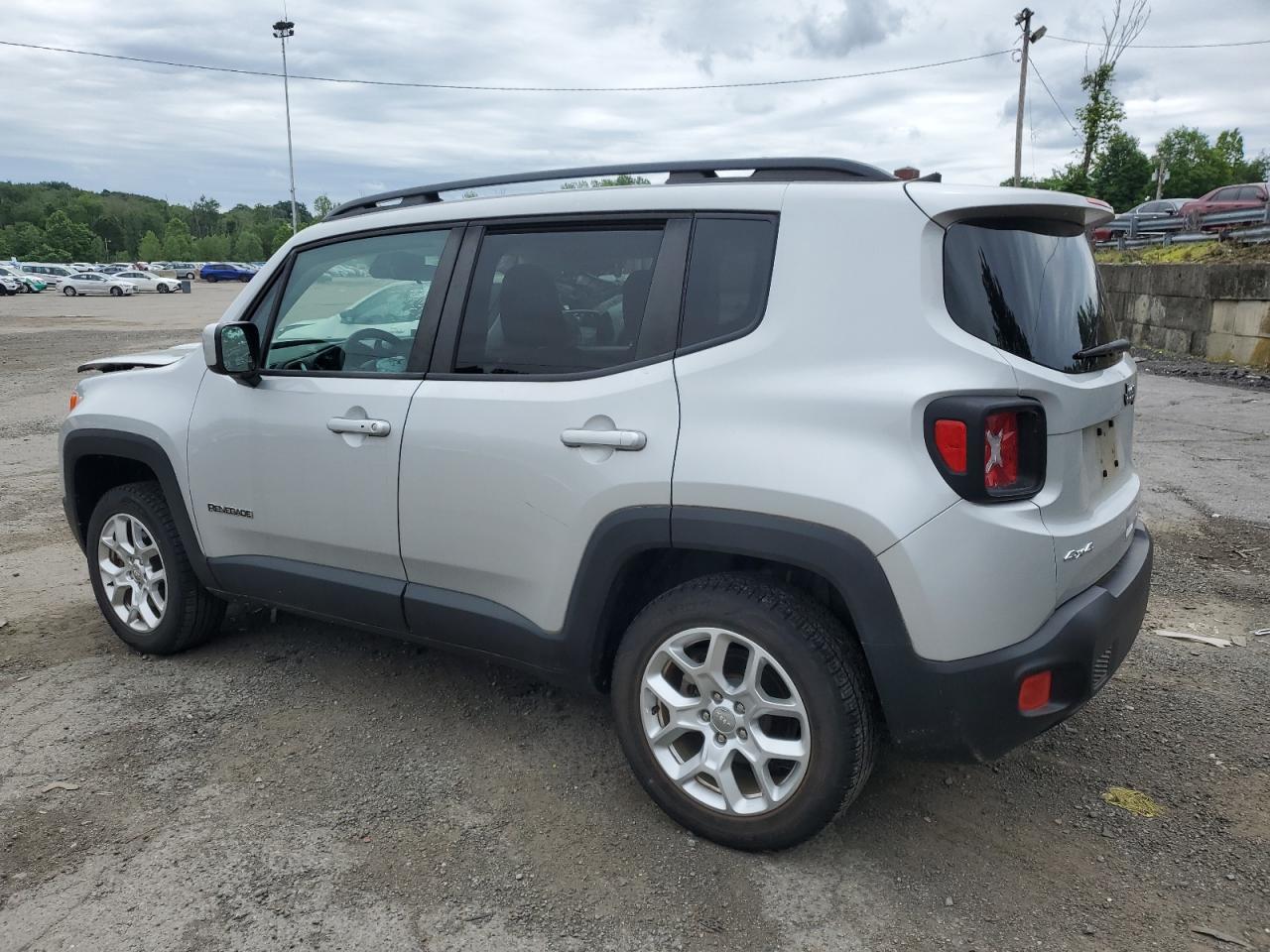 2018 Jeep Renegade Latitude - Фото 2