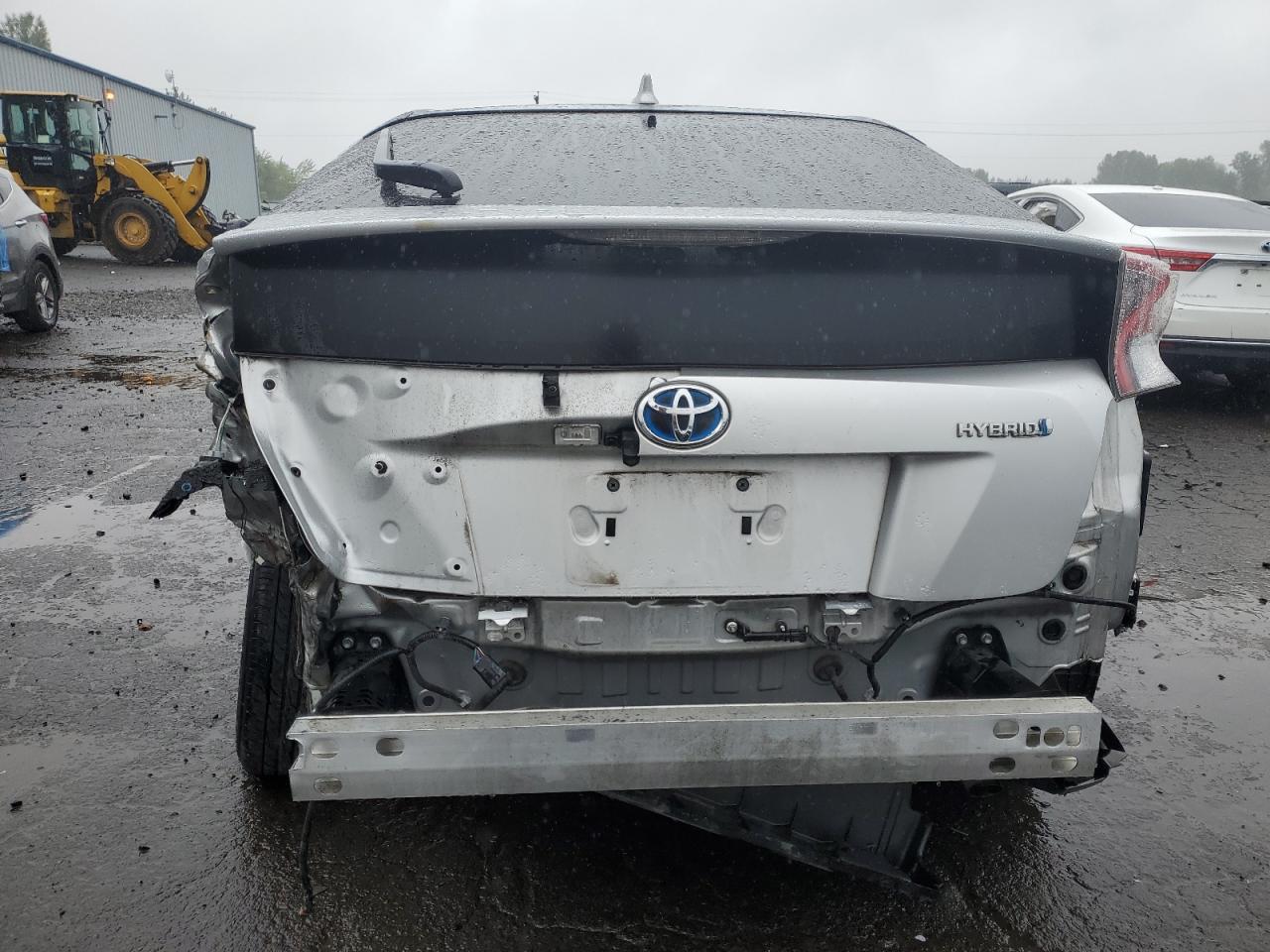 2017 Toyota Prius - Фото 6