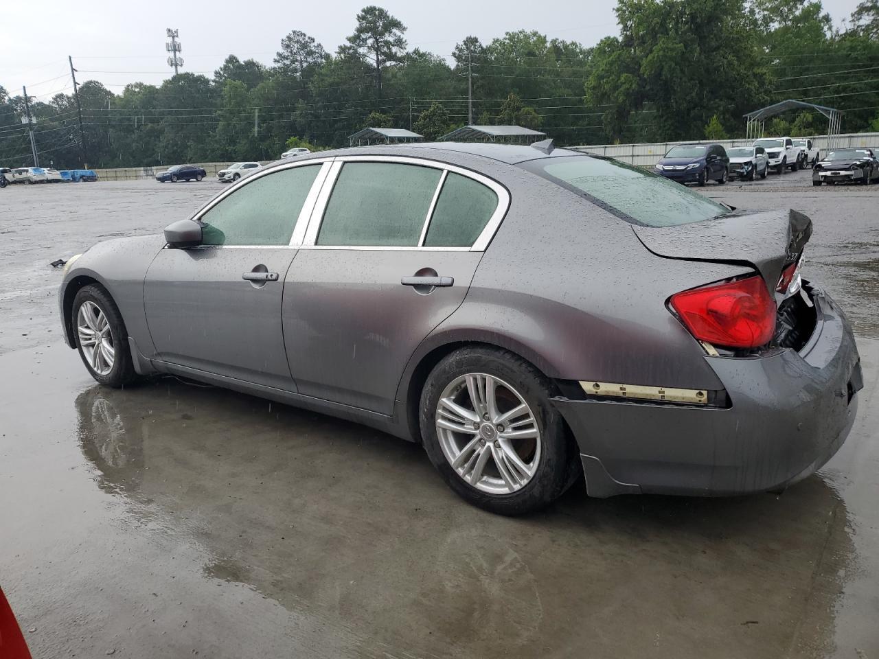2013 Infiniti G37 Base - Фото 2