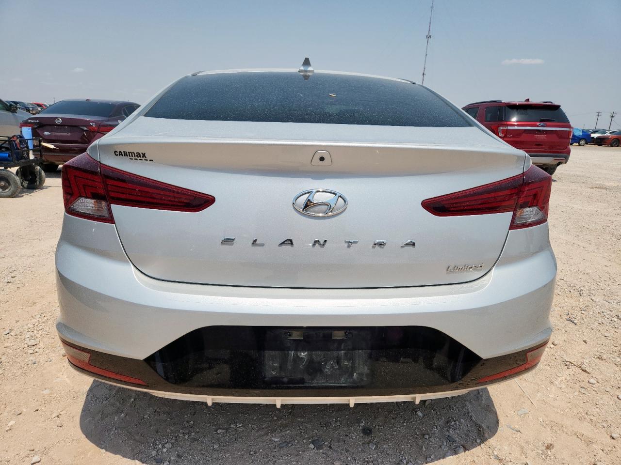 2020 Hyundai Elantra Sel - Фото 6