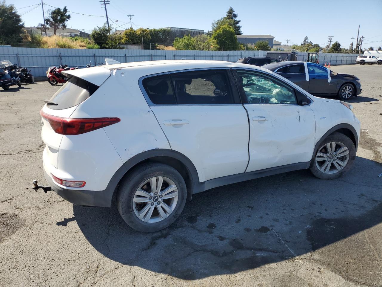 2018 Kia Sportage Lx - Image 3