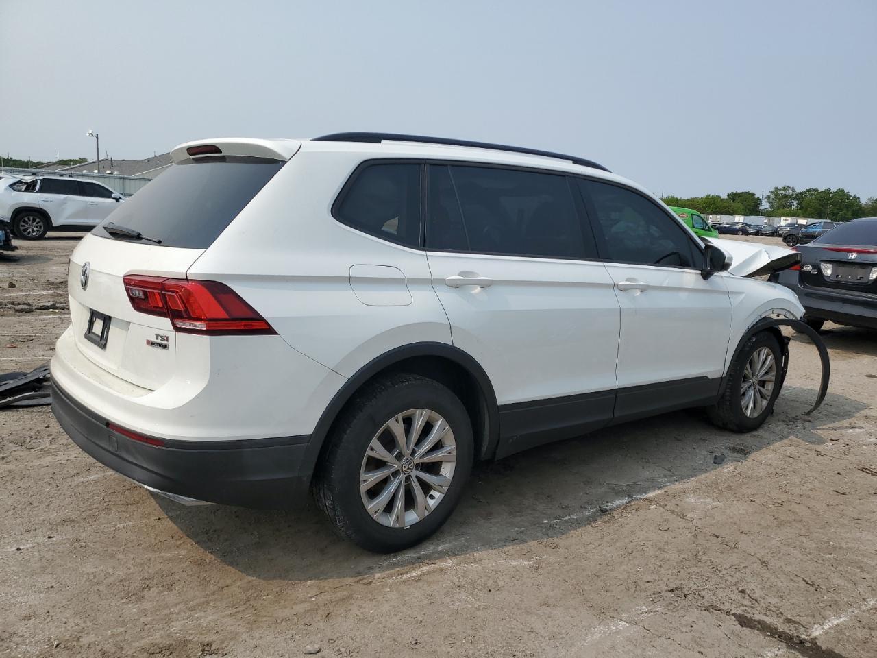 2018 Volkswagen Tiguan S - Image 3