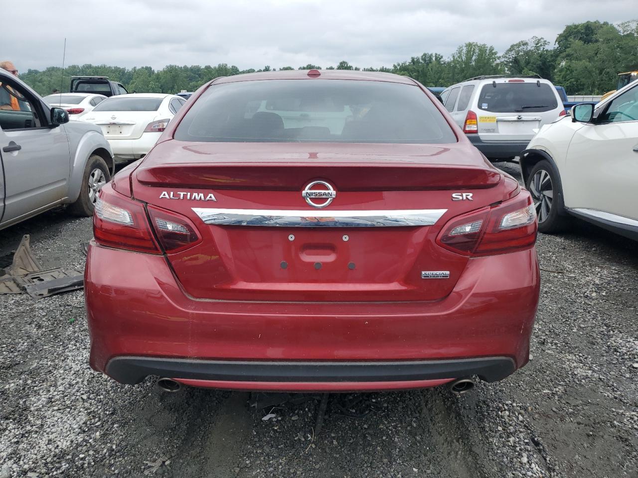 2018 Nissan Altima - Image 6