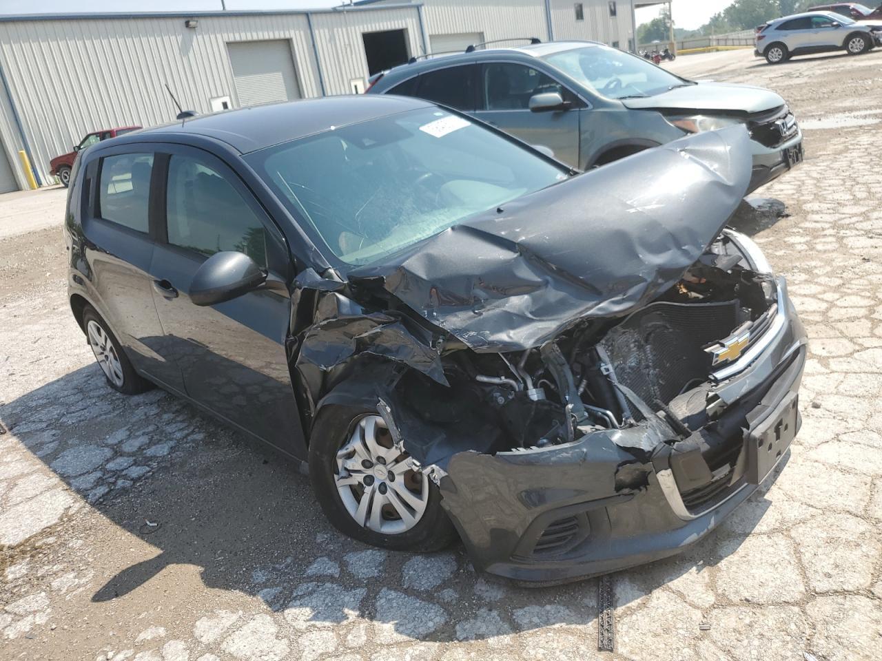 2020 Chevrolet Sonic - Фото 4