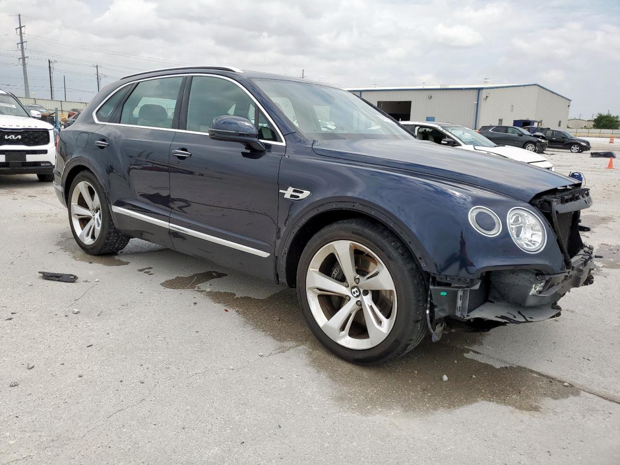 2019 Bentley Bentayga - Фото 4