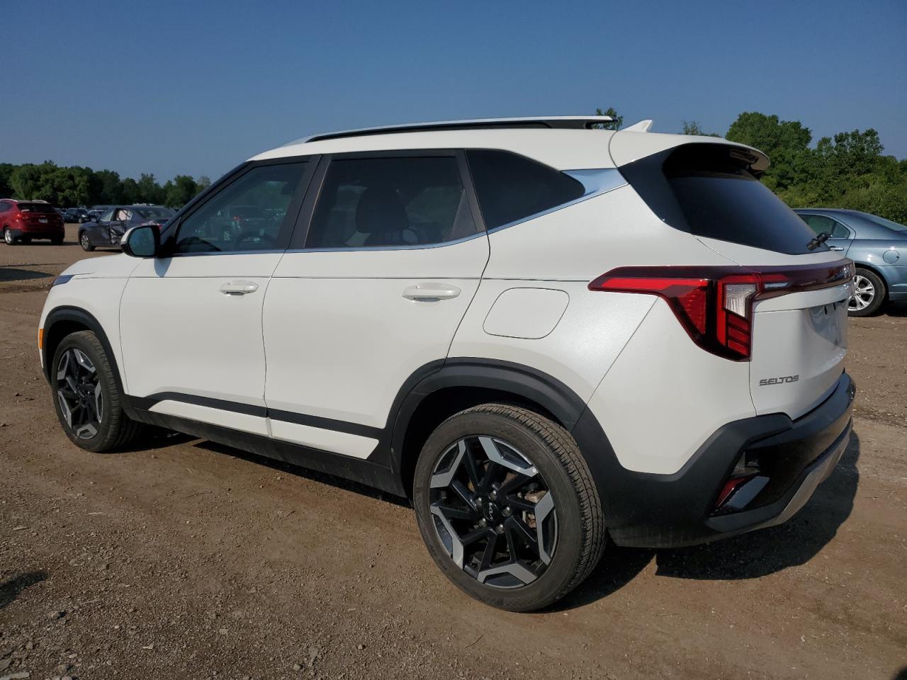 2024 Kia Seltos Sx - Image 2