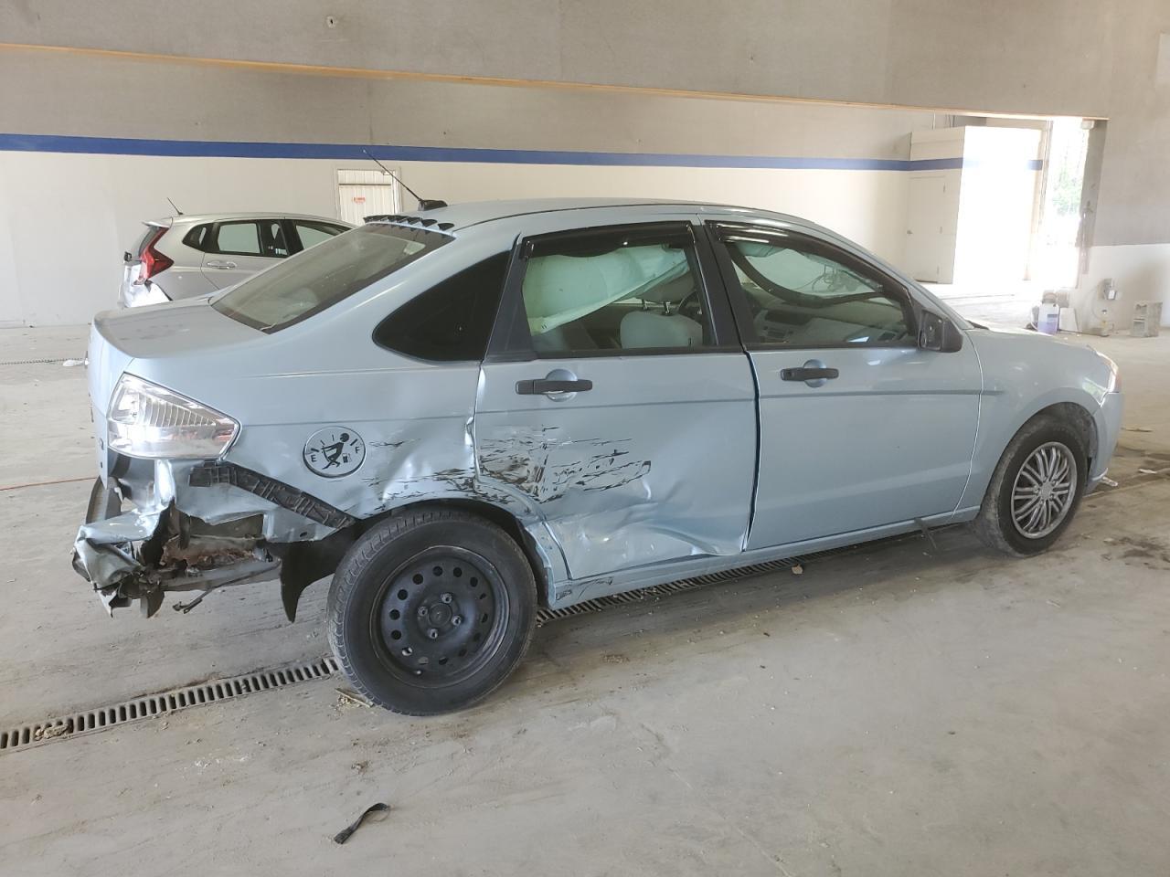 2008 Ford Focus S/Se - Image 3