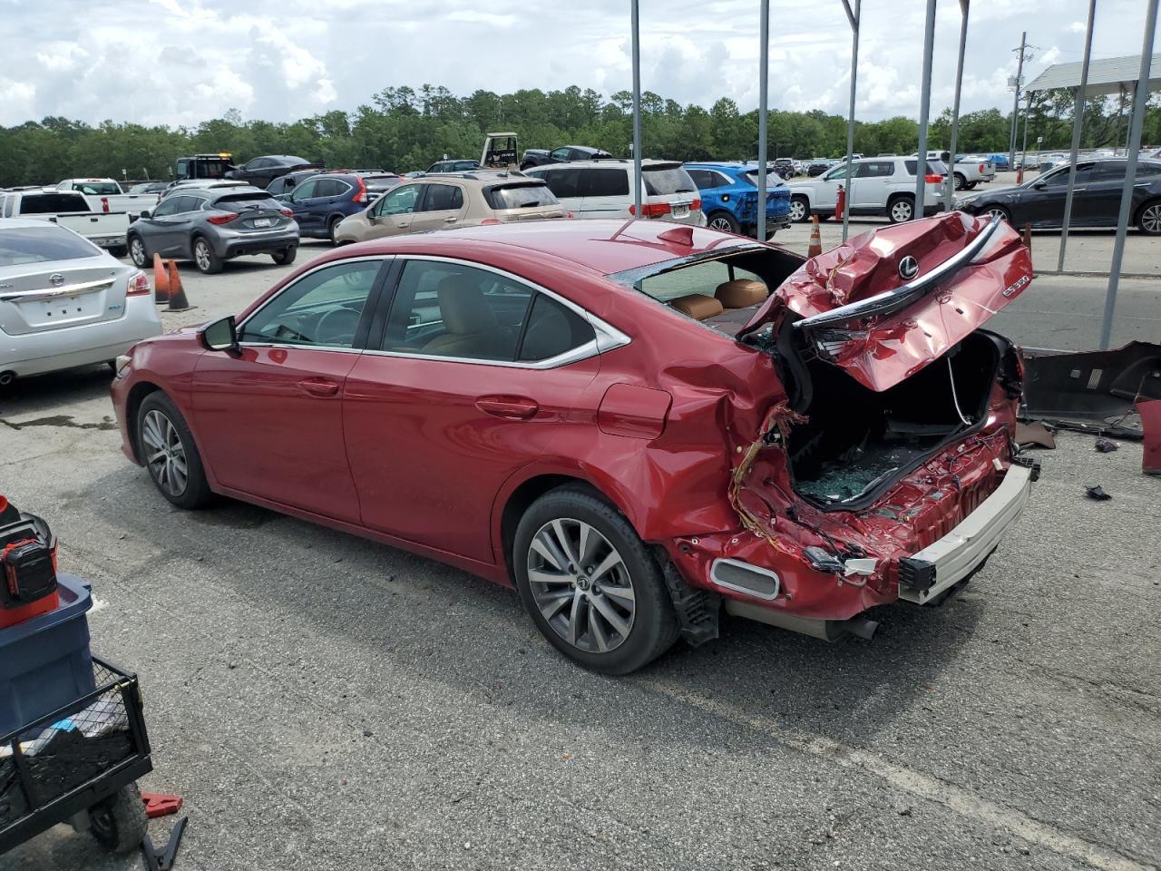 2020 Lexus Es 350 - Image 2