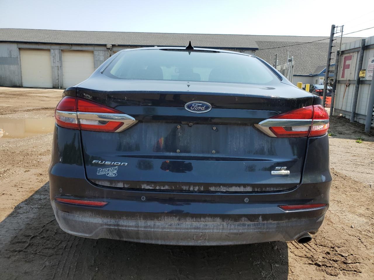 2020 Ford Fusion Se - Image 6